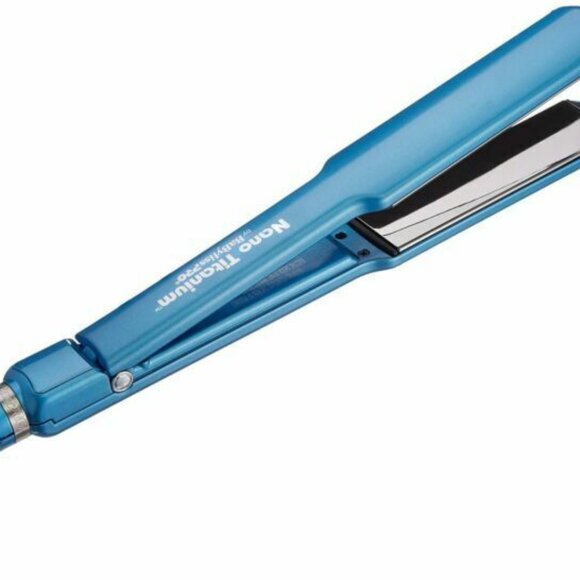 BaBylissPRO Nano Titanium 1 1/2" Flat Iron β BRAND NEW IN BOX - Picture 3 of 3